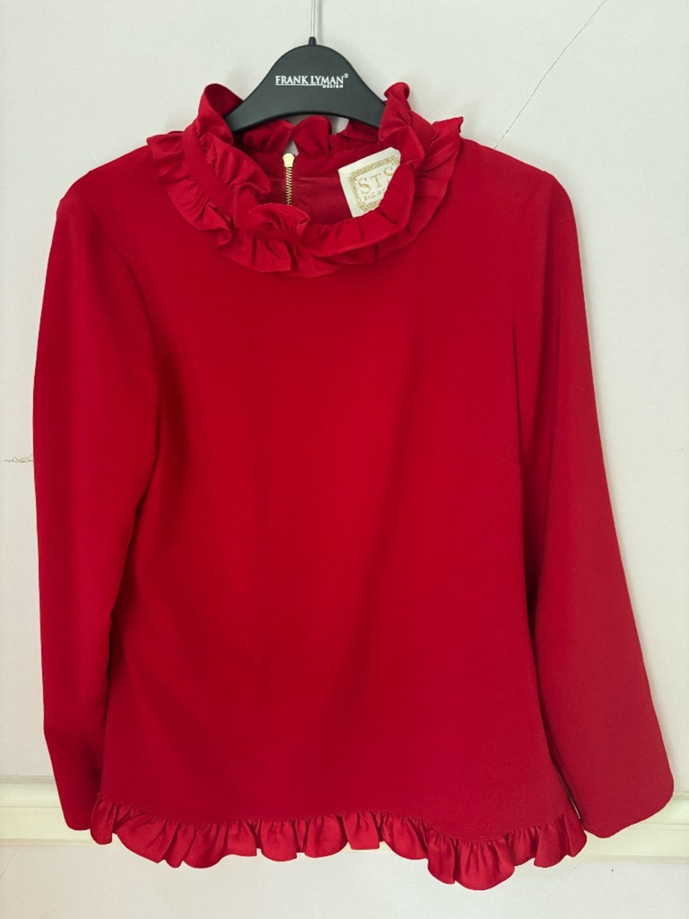 Sail to Sable ruffle💋 lipstick red blouse - extra small
